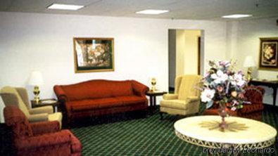 Collins Inn & Suites Interior photo
